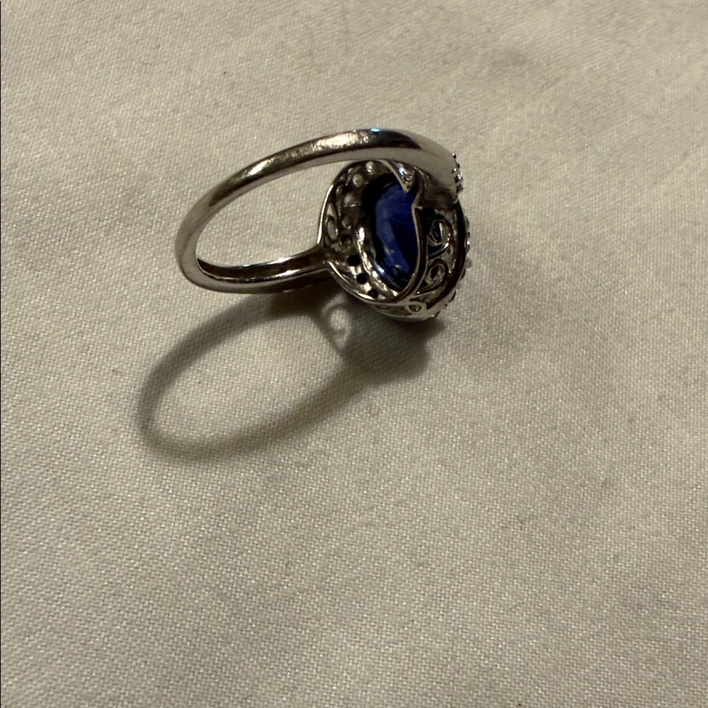 Kay Jewelers elegant lab grown Sapphire set - Picture 3 of 5